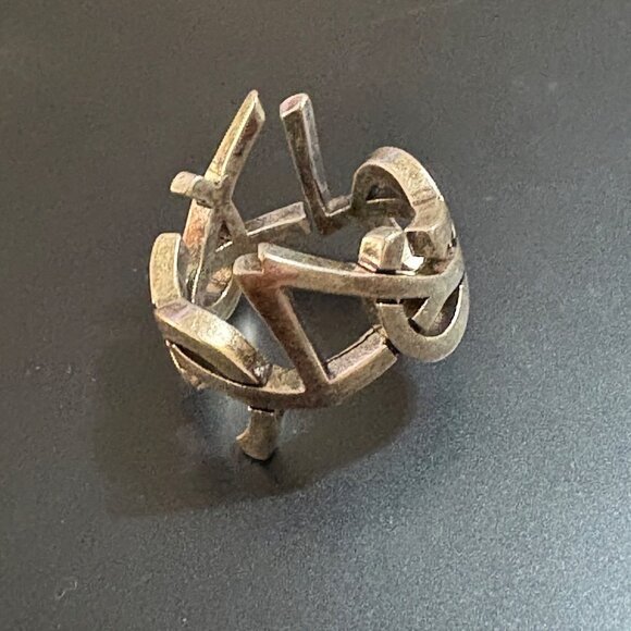 YSL Saint Laurent Cassandre Twisted Metal Ring Oxidized Silver Made In Italy 6 - Picture 6 of 10